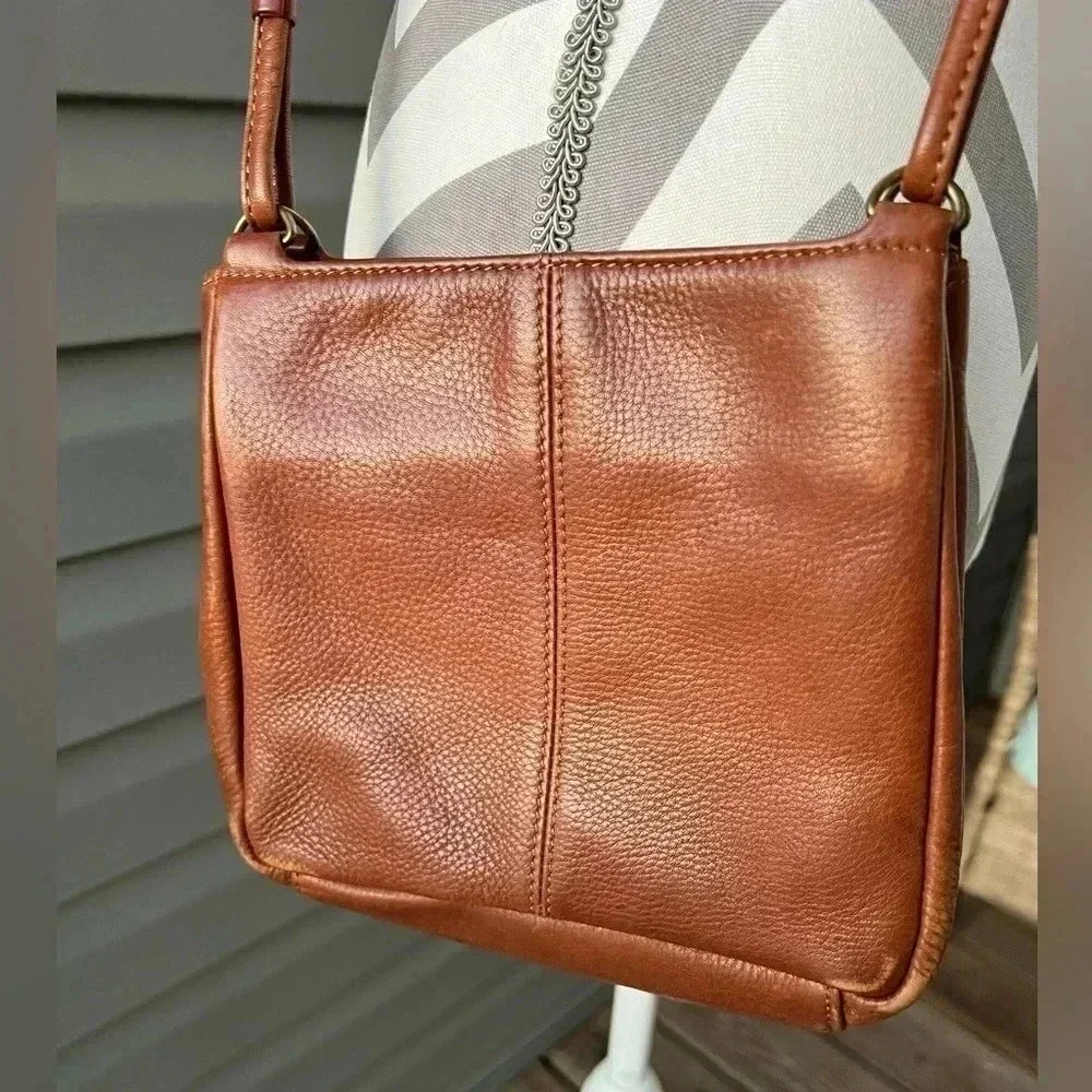 Vintage Fossil Brown Leather Small Crossbody Shoulder Bag Purse - Picture 3 of 8